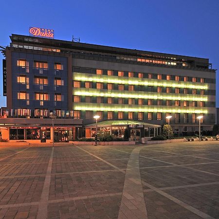 Hotel Dukla Presov Exterior photo